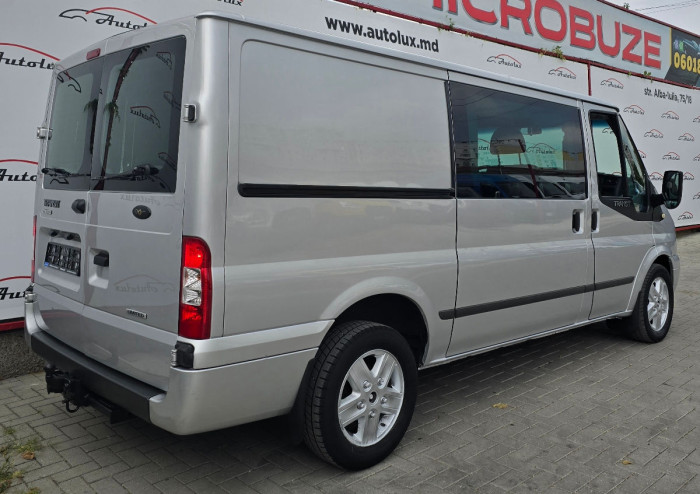 Ford Transit photo 4