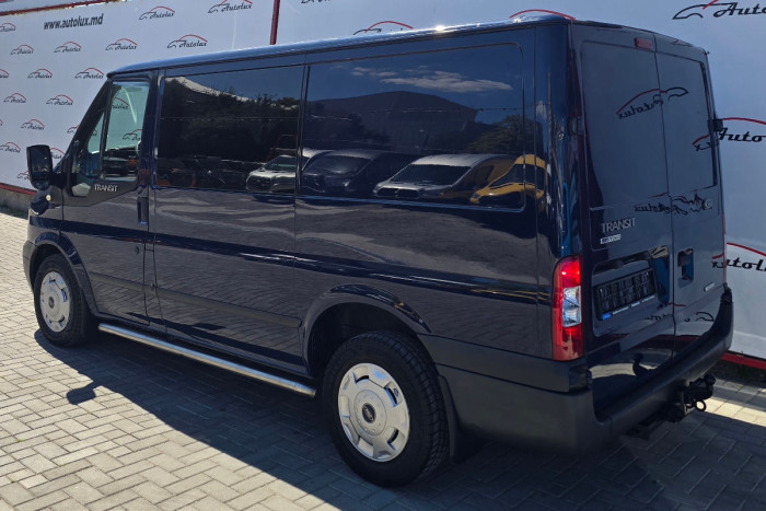 Ford Transit photo 3