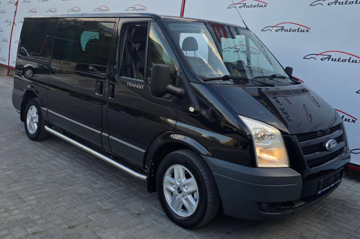 Ford Transit photo 1