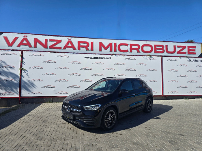 Mercedes GLA photo