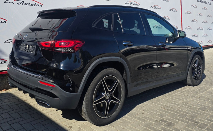 Mercedes GLA photo 4