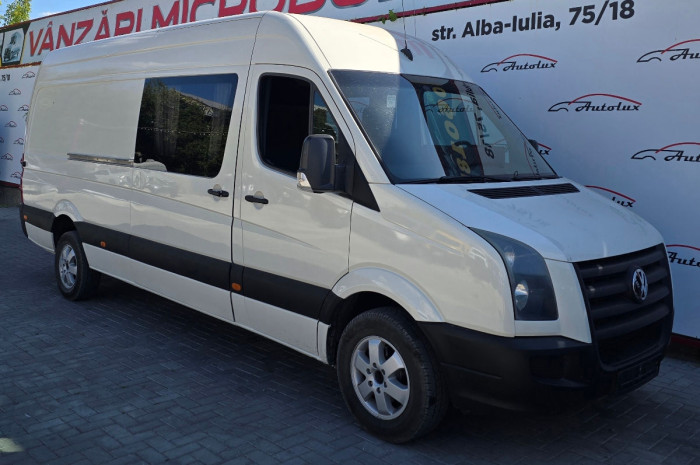 Volkswagen Crafter photo 1