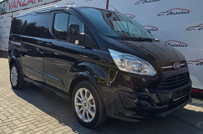 Ford Transit Custum photo 1
