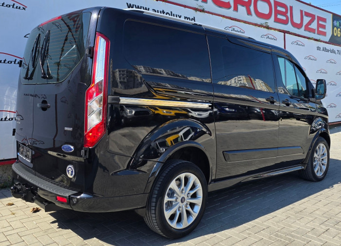 Ford Transit Custum photo 4