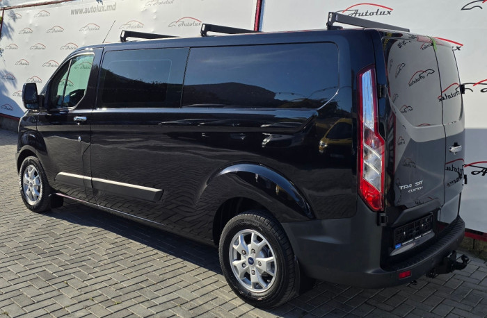 Ford Transit Custum photo 3