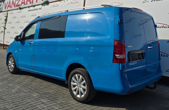 Mercedes Vito photo 3