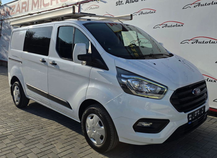 Ford Transit Custum photo 1