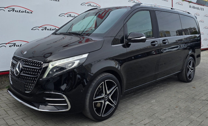 Mercedes V Class photo 2
