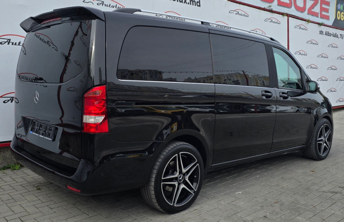 Mercedes V Class photo 4