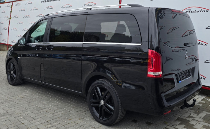 Mercedes Vito photo 3