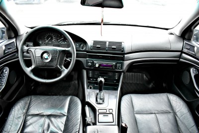BMW 5 Series, 2002 an photo 6
