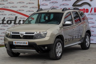 Dacia Duster, 2011 an photo 2
