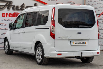 Ford Tourneo Connect, 2016 an photo 1