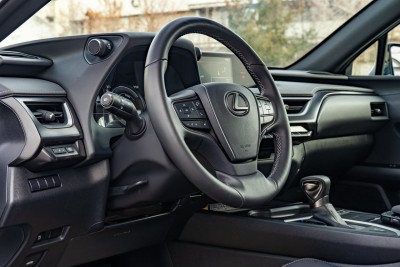 Lexus UX, 2021 photo 6