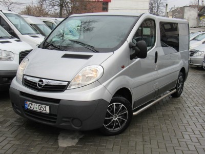 Opel Vivaro, 2011 an photo 2