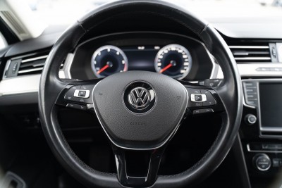 Volkswagen Passat, 2015 an photo 7