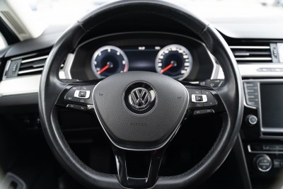 Volkswagen Passat, 2015 photo 7