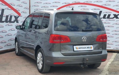 Volkswagen Touran, 2012 an photo 2