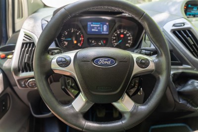 Ford Custom  9 locuri, 2014 an photo 12