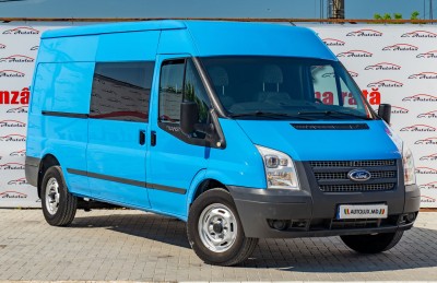 Ford Transit 2012 an photo