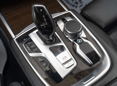 BMW 7 Series, 2017 an photo 10