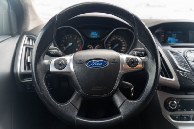 Ford Focus, 2012 an photo 6