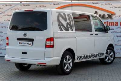 Volkswagen Transporter cu TVA, 2015 an photo 4