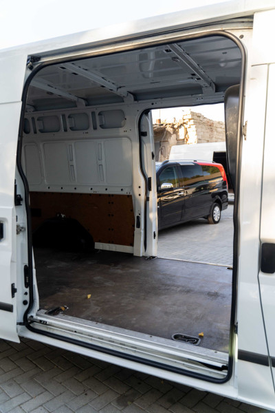 Ford Transit, 2013 an photo 9