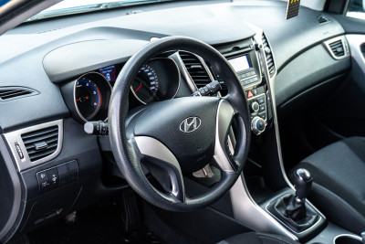 Hyundai i30, 2014 an photo 6