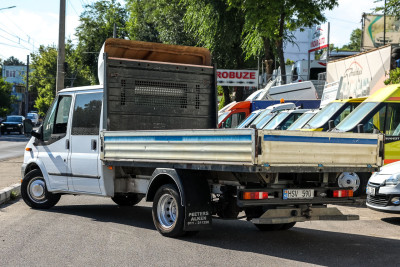 Ford Basculanta cu TVA, 2013 an photo 1