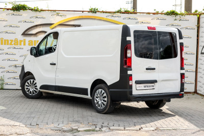 Opel Vivaro, 2014 an photo 1