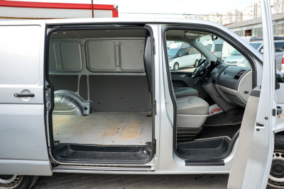 Volkswagen Transporter, 2013 an photo 9