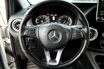 Mercedes Autoturism 7 Locuri, 2016 an photo 14