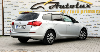 Opel Astra, 2012 an photo 4