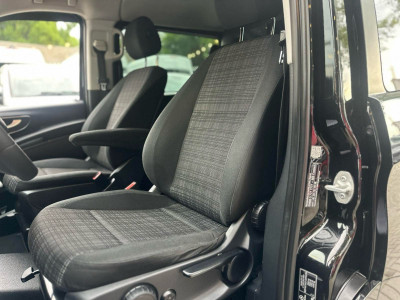 Mercedes Vito photo 6