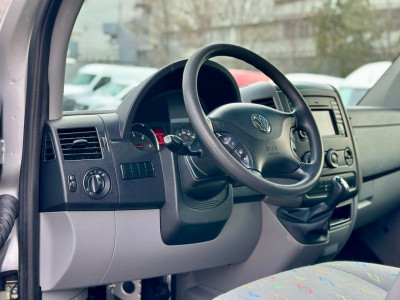 Volkswagen CRAFTER CU TVA photo 6