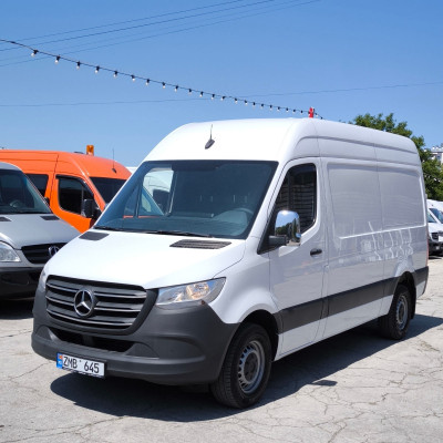 Mercedes Sprinter  an. 2018 photo