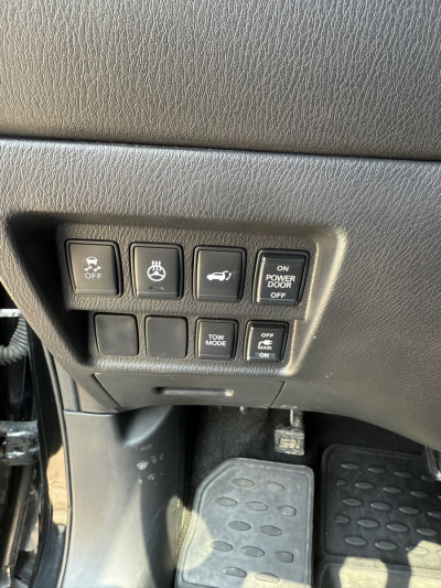 Nissan Pathfinder an. 2013 photo 7