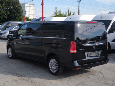 Mercedes V-Class an. 2018 photo 3