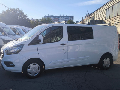 Ford Custum  an. 2018 photo