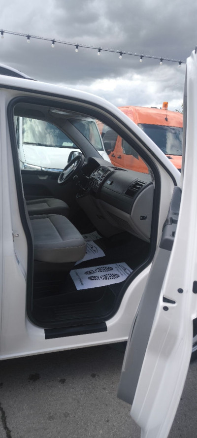 Volkswagen Transporter an. 2015 photo 8