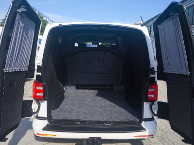 Volkswagen Transporter  an. 2017 photo 10