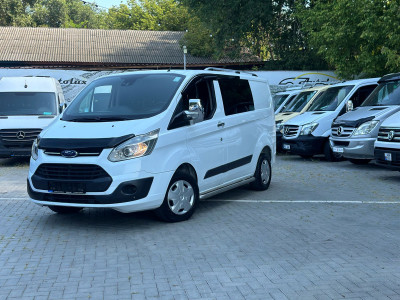 Ford Custom  an. 2013 photo 2