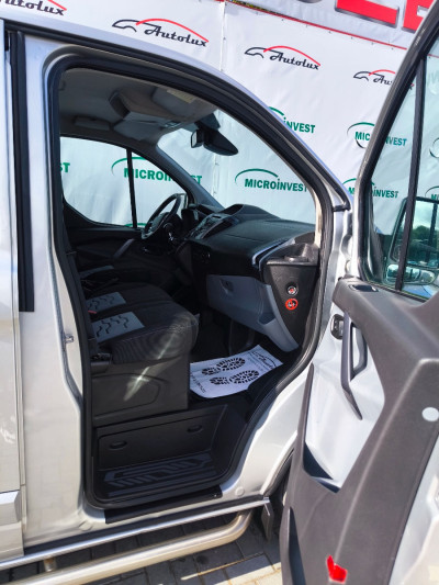 Ford Transit custum TVA an. 2015 photo 7