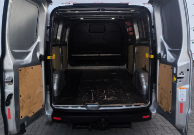 Ford Transit custum TVA an. 2022 photo 2
