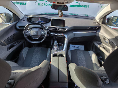 Peugeot 5008 an. 2018 photo 11