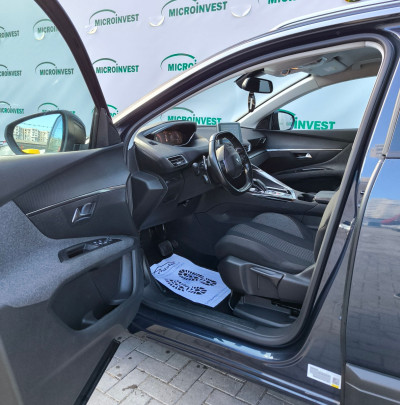 Peugeot 5008 an. 2018 photo 6