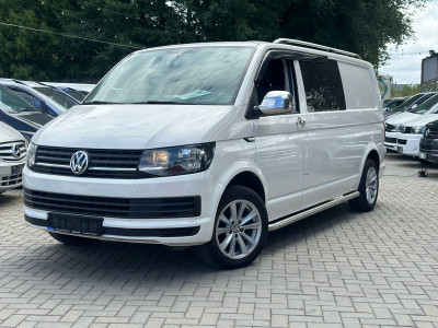 Volkswagen Transporter an. 2017 photo