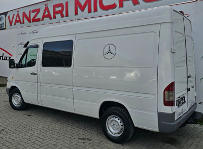 Mercedes Sprinter an. 2001 photo 3