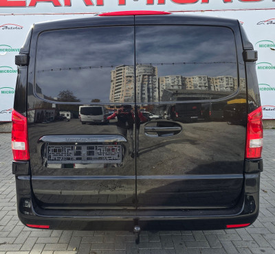 Mercedes Vito  an. 2016 photo 8